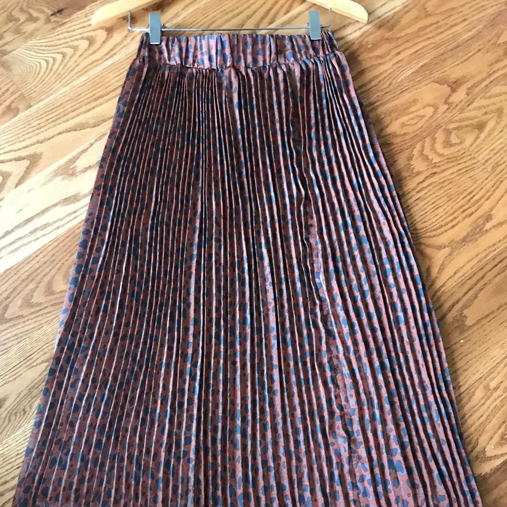 Anthropologie Pleated Midi Skirt Small